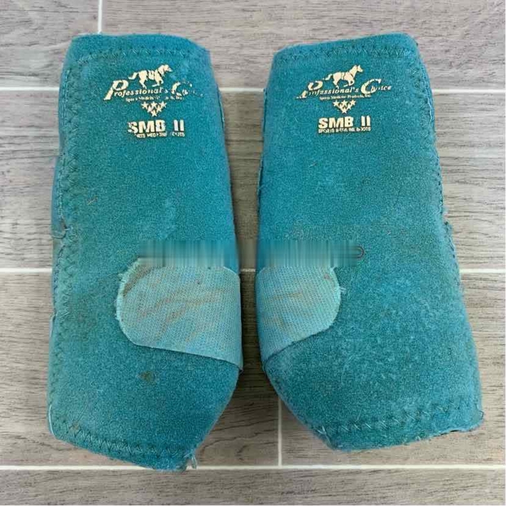 Professionals choice SMB II horse boots